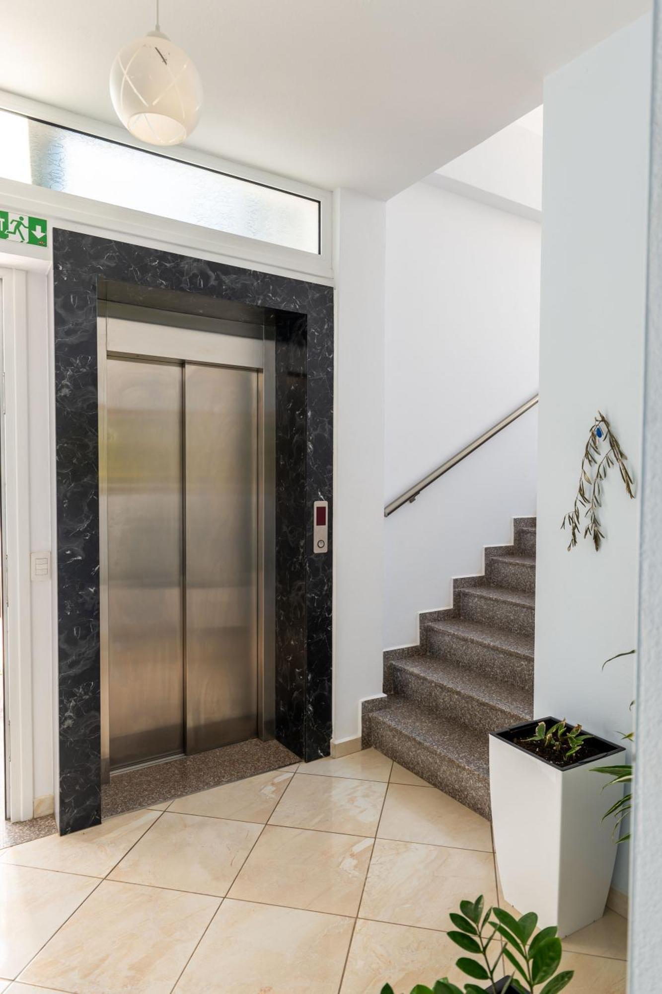Hotel Artur2 Ксамил Екстериор снимка