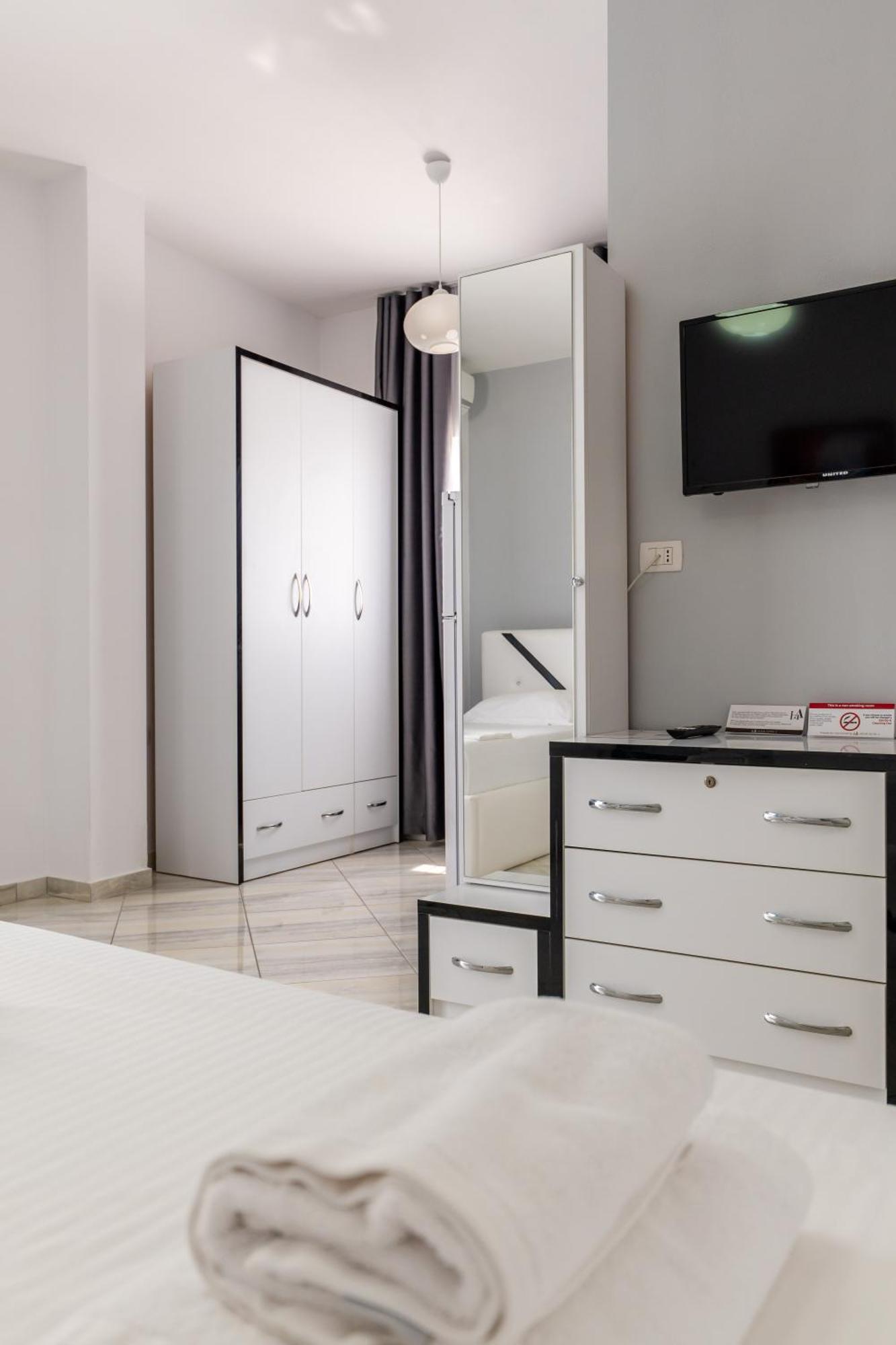 Hotel Artur2 Ксамил Екстериор снимка