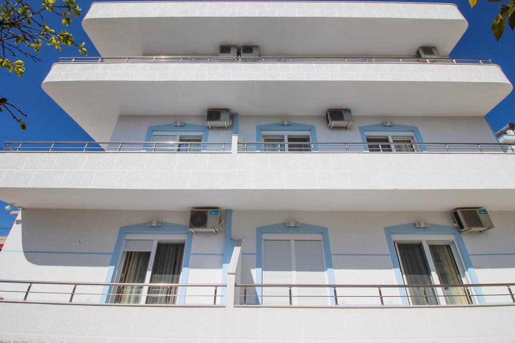 Hotel Artur2 Ксамил Екстериор снимка