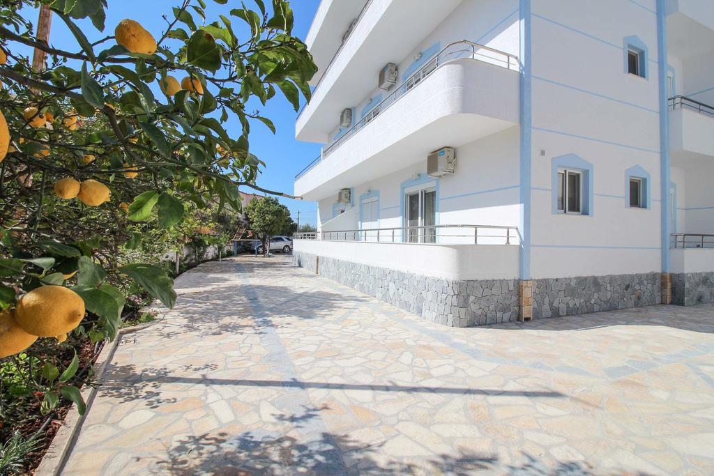 Hotel Artur2 Ксамил Екстериор снимка